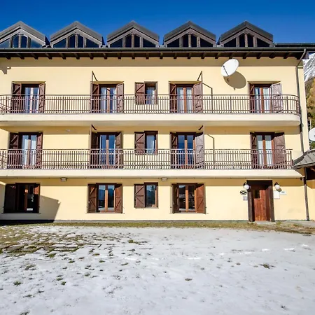 Vivimihome - Rifugio Genzianella 4*