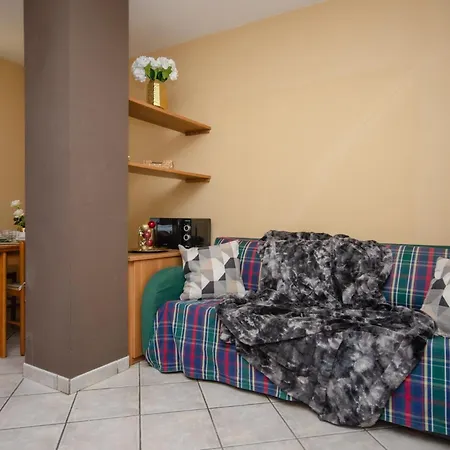 Vivimihome - Rifugio Genzianella 4*