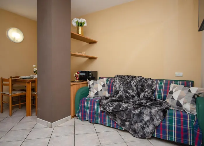 Vivimihome - Rifugio Genzianella 4*