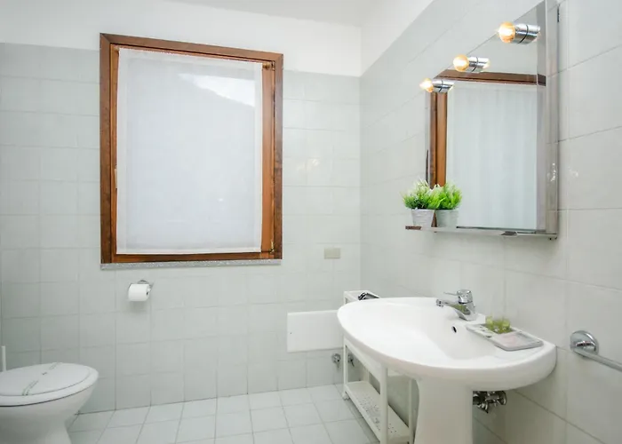 Vivimihome - Rifugio Genzianella Апарт-отель 4*