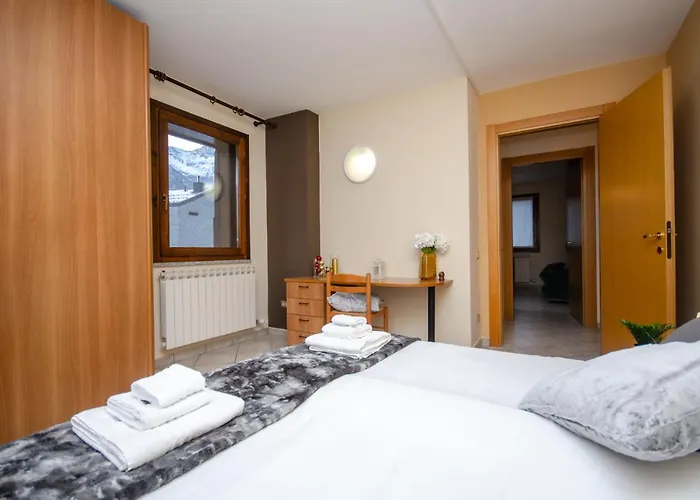 Vivimihome - Rifugio Genzianella Aparthotel San Domenico