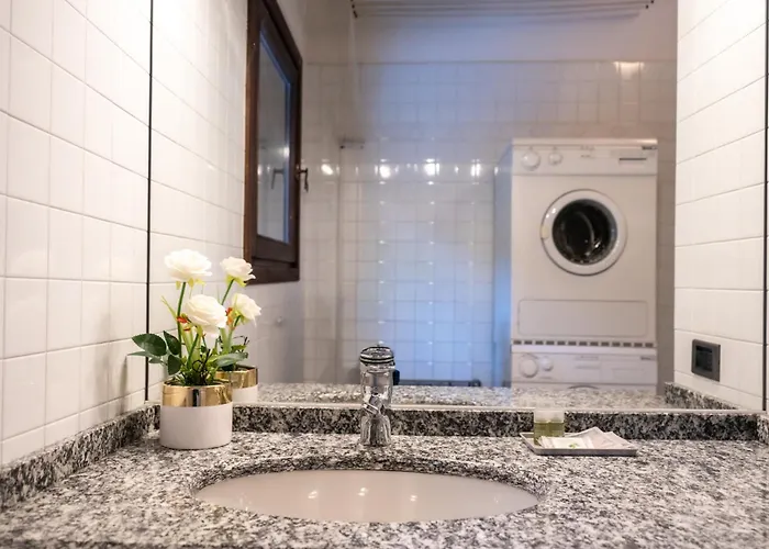 Vivimihome - Rifugio Genzianella Apart Otel 4*